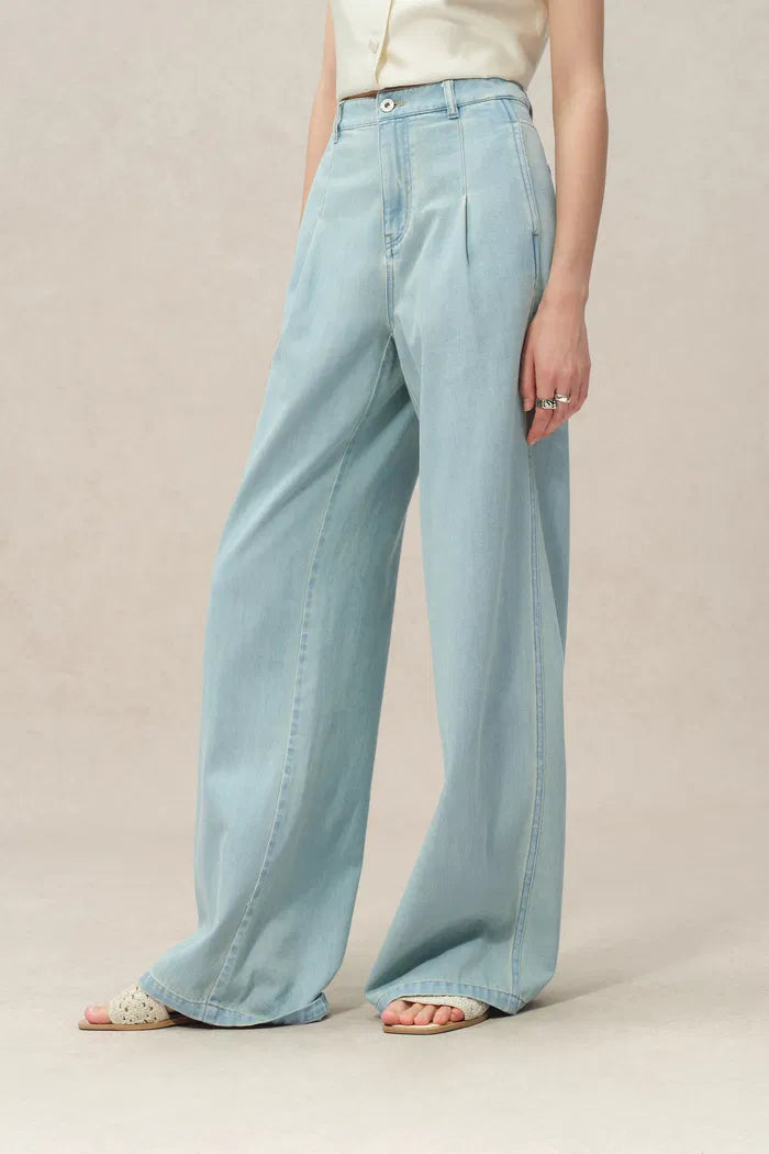 High Rise Front Pleat Light Wash Lyocell Blend Wide Leg Jeans